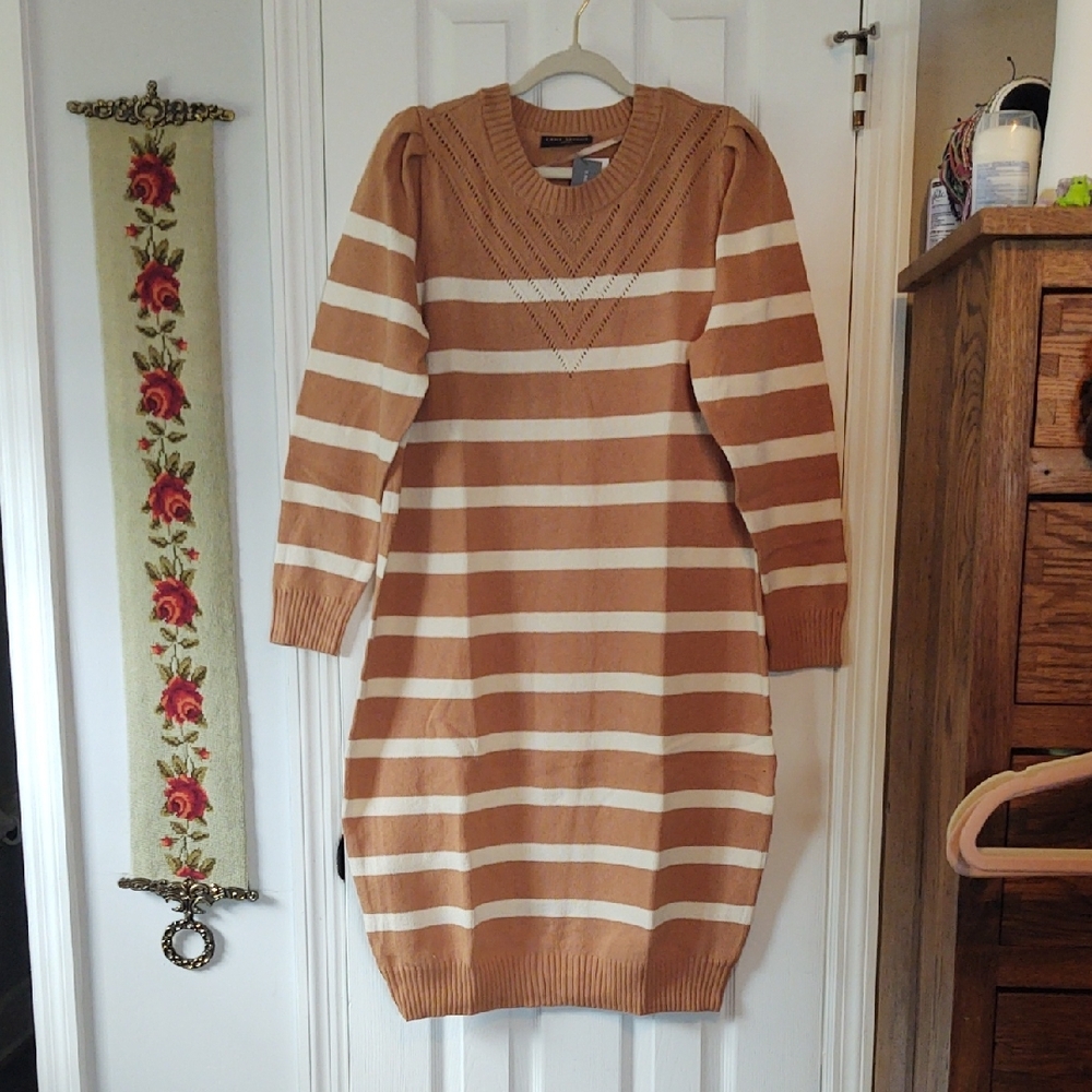 Lane Bryant 18/20 Striped Tan and Cream Sweater Dress